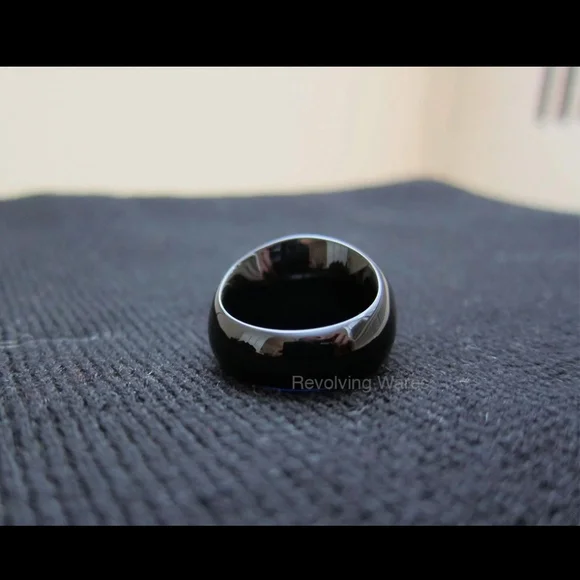 Baccarat Tango Crystal Ring in Black and Gold Bronze Size 6.5 or 52/53 Preowned - Picture 4 of 11